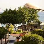 Huzuray Hotel