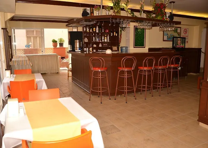 Huzuray אלאניה