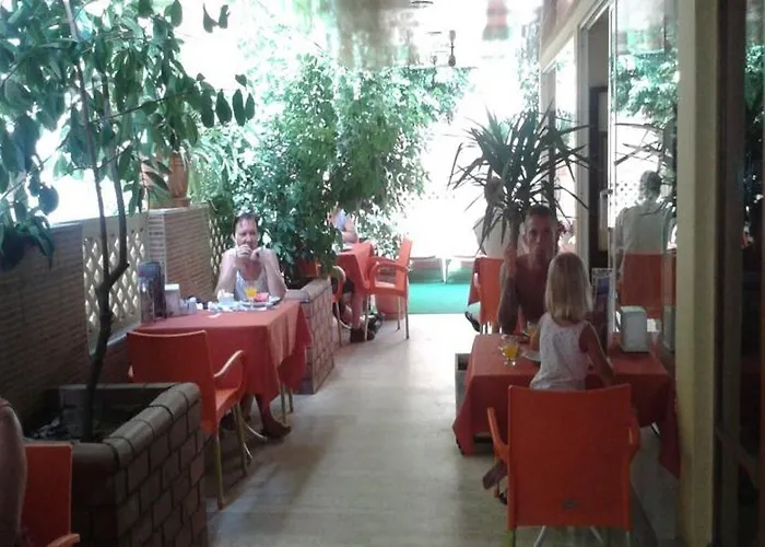 מלון Huzuray אלאניה